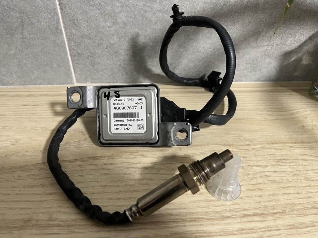 Nitrogen Oxygen Sensor for VW 4G0907807J 5WK97212