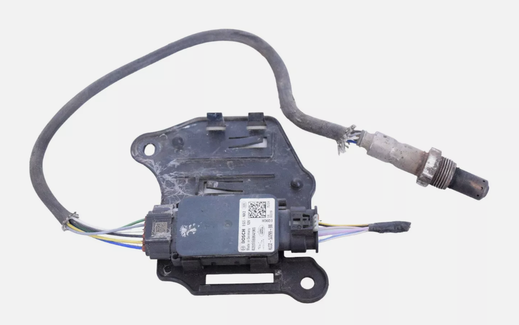 Nitrogen Oxygen Sensor For Land Rover LR118316  HJ32-5J299-BB 0281006964/965