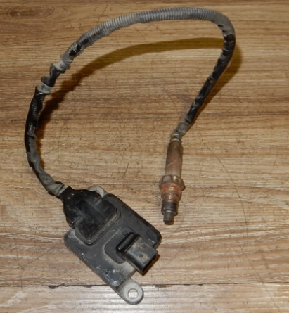 Nitrogen Oxygen Sensor For BENZ A0091530628 5WK96656B