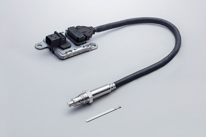 Nitrogen Oxygen Sensor for HYUNDAI KIA SNS0303A 29650-84320 pre 