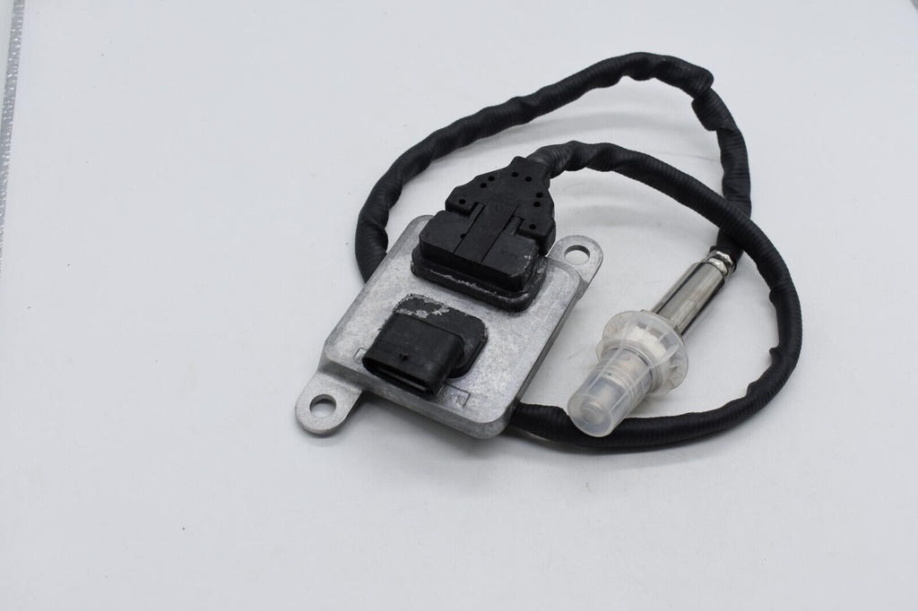 Nitrogen Oxygen Sensor for BENZ A0009057100