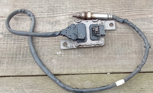 [WXD0920] Nitrogen Oxygen Sensor for VW 4M0907807G SNS309 5WK97309