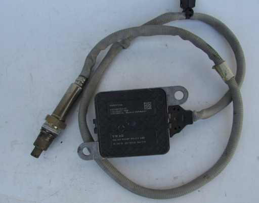 [WXD0683] Nitrogen Oxygen Sensor for VW 04L907805BQ SNS752C